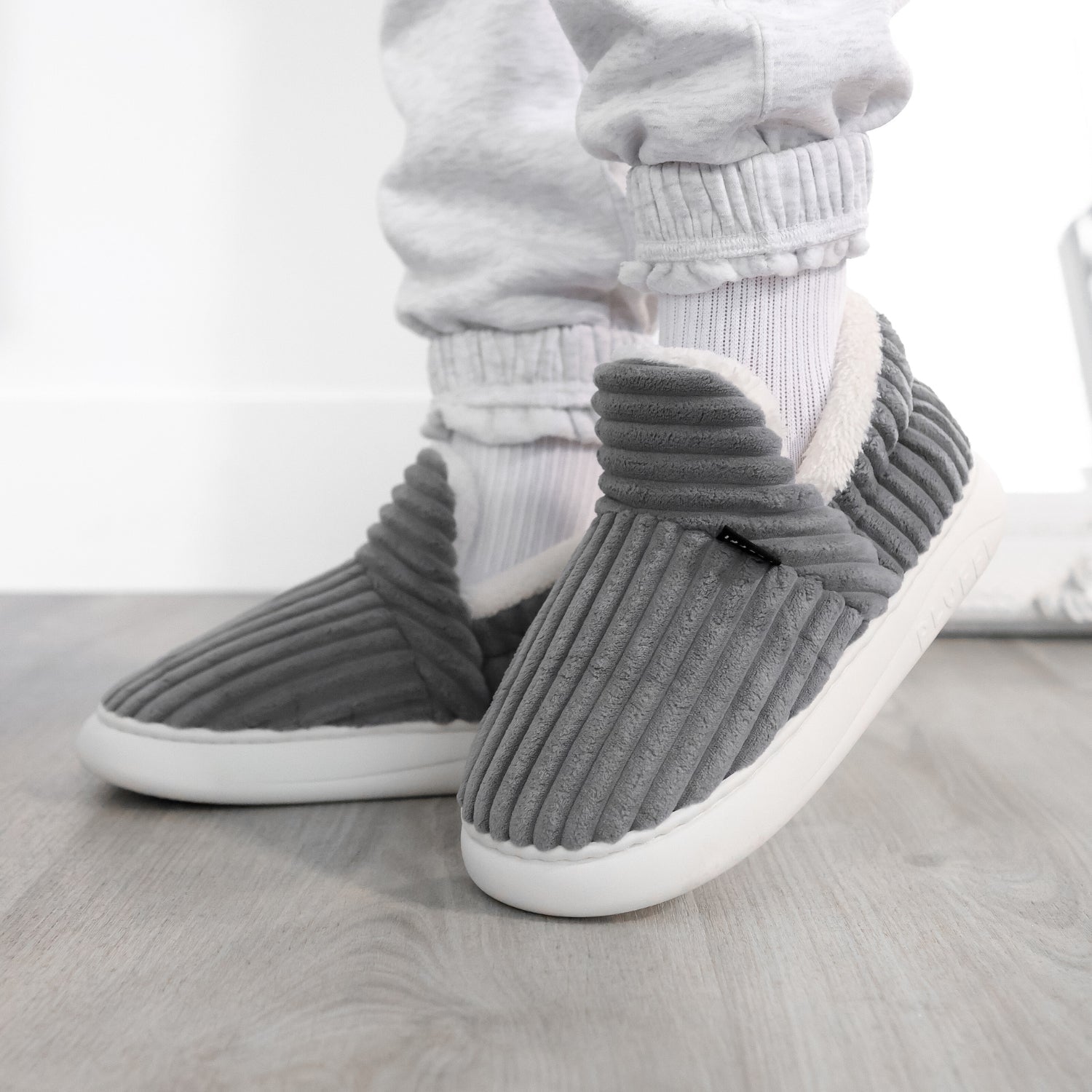 Pluffi Slippers™