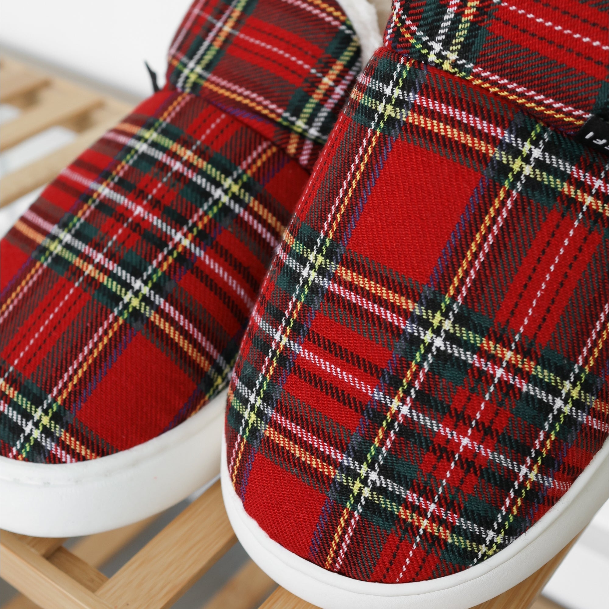 Pluffi Slippers™