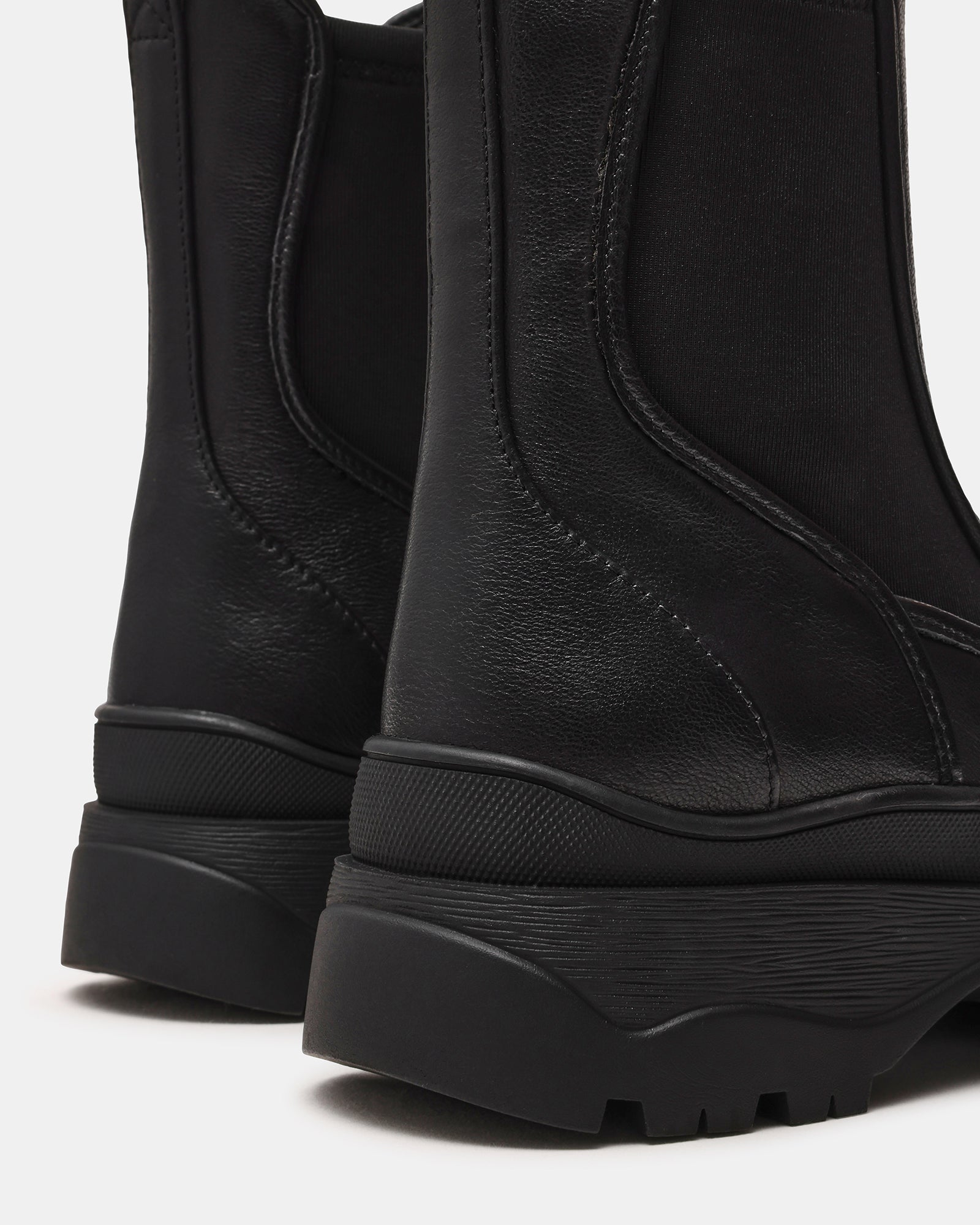 SHERMONTH2O BLACK LEATHER