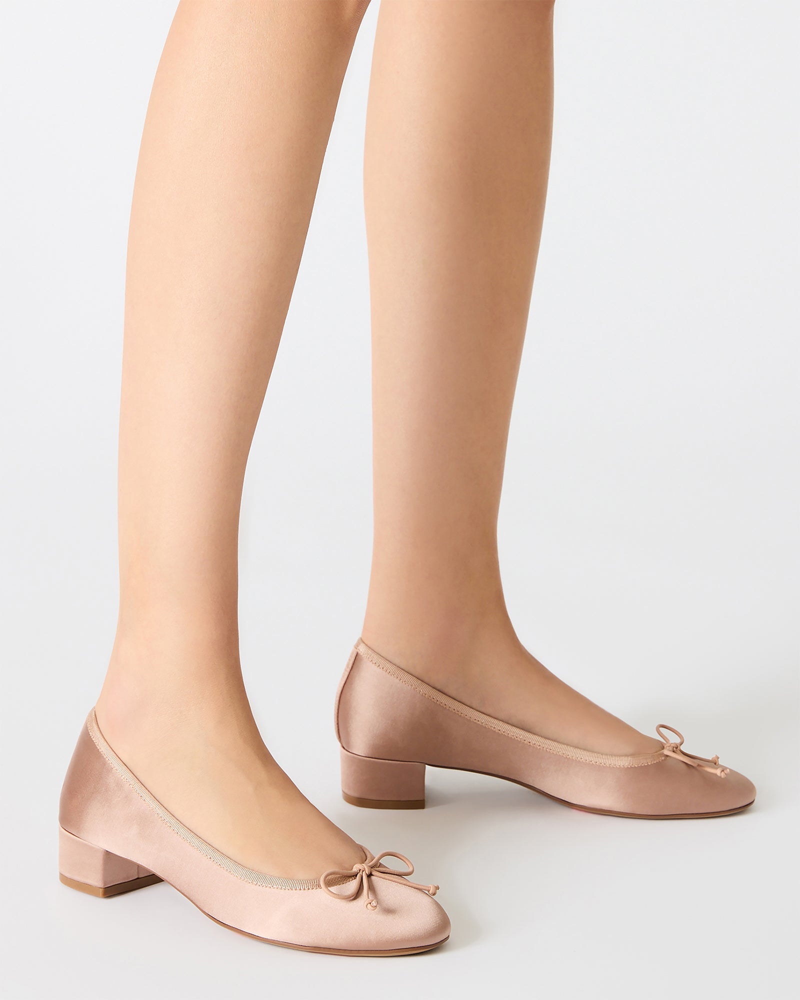 STEFFI OSTRICH GREEN LEATHER